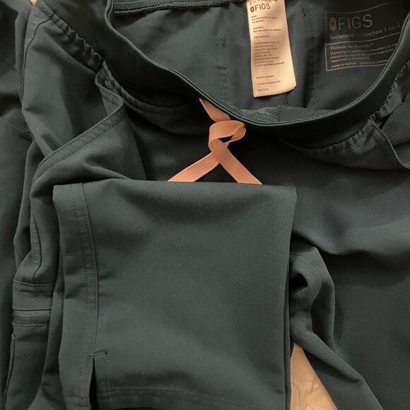 New FIGS Teal Green Scrub Pants or Joggers , XS / P - Picture 9 of 10